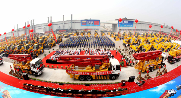 A XCMG assumiu a liderança na quebra de receitas operacionais de 100 mil milhões de yuan na indústria