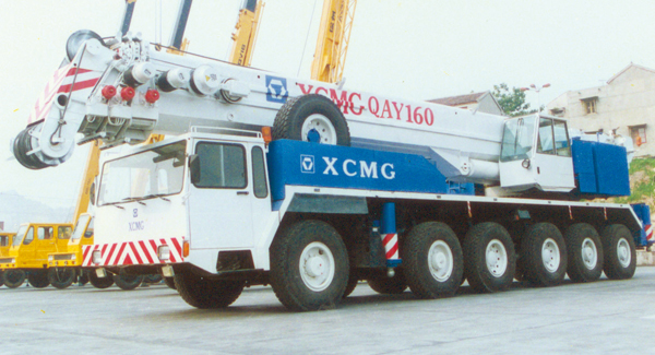A XCMG desenvolveu a maior grua todo-o-terreno de 160 toneladas na Ásia 